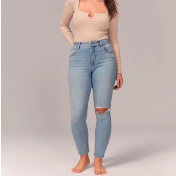 Abercrombie & Fitch Denim - Curve Love High Rise Super Skinny Ankle Jean